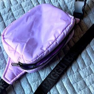 BAGGU Lavender Fanny Pack Crossbody Bag NWOT
